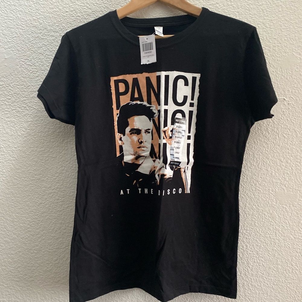 Panic! At The Disco Brendon Urie T-Shirt XL NWT